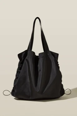 Active Carry All Tote
