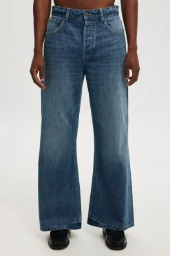 Baggy Bootcut Jean
