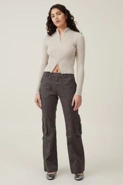 Bootleg Cargo Pant