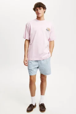 Box Fit Graphic T-Shirt