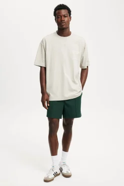 Box Fit Graphic T-Shirt
