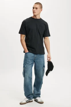 Box Fit Pocket T-Shirt
