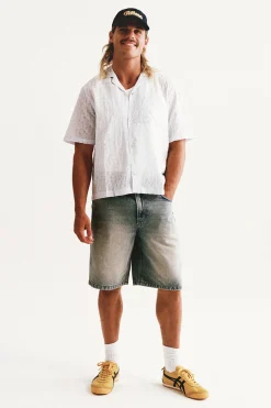 Box Fit Short Sleeve Shirt