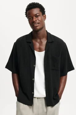 Box Fit Short Sleeve Shirt