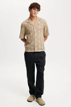 Box Fit Short Sleeve Shirt