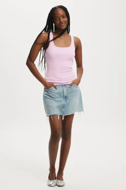 Byron Scoop Tank