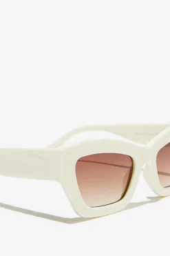 Ciara Cat Eye Sunglasses