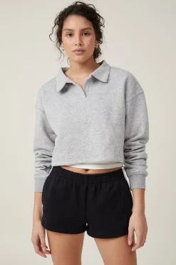 Classic Fleece Collared Sweatshirt