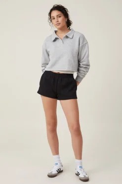 Classic Fleece Collared Sweatshirt