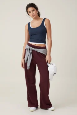 Classic Fleece Wide Leg Sweatpant