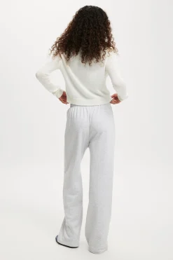 Classic Fleece Wide Leg Sweatpant