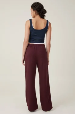 Classic Fleece Wide Leg Sweatpant