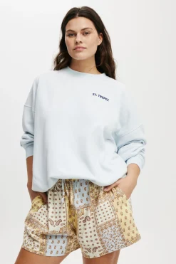 Classic Graphic Crew Sweatshirt
