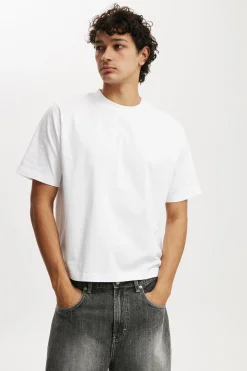Cropped Fit T-Shirt