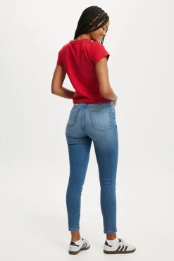Curvy High Stretch Skinny Jean