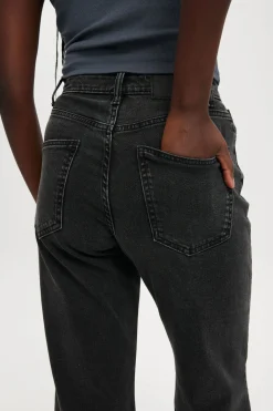 Curvy Stretch Bootcut Jean