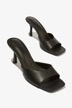 Edie Minimal Mule