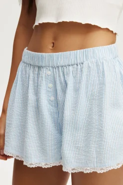 Girlfriend Short