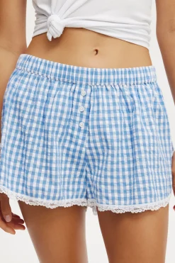 Girlfriend Short