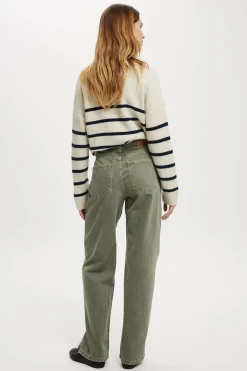 Loose Straight Jean