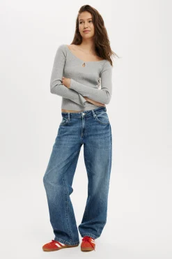 Low Rise Straight Jean