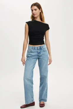 Low Rise Straight Jean