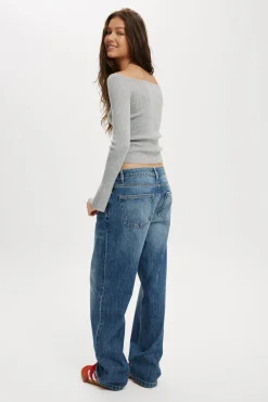 Low Rise Straight Jean
