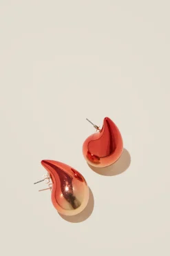 Mid Charm Earring