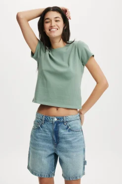 Relaxed Denim Short