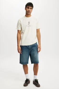 Smashing Pumpkins Premium Loose Fit Music T-Shirt