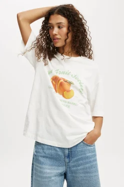 The Boxy Graphic Tee