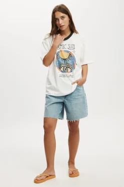 The Boxy Graphic Tee
