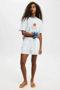 The Boxy Graphic Tee