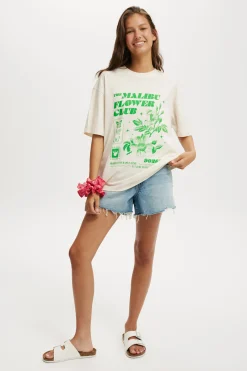 The Boxy Graphic Tee