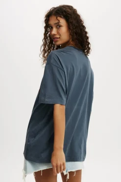 The Boxy Graphic Tee