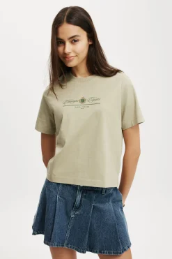 The Classic Tee