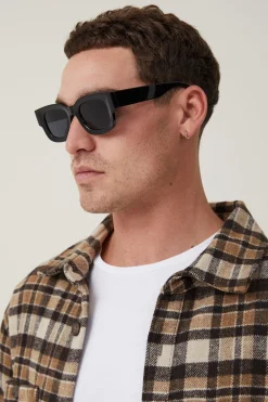 The Relax Sunglasses